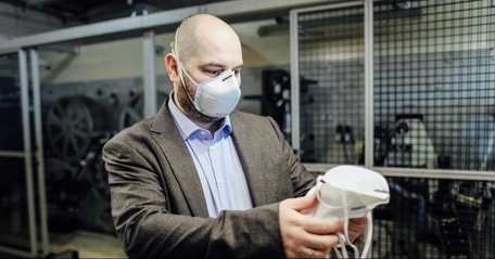 Почему в России возник дефицит масок.